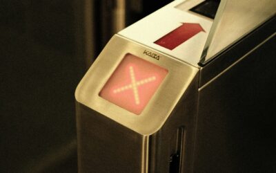 Can an HOA Deny a Buyer in Florida?